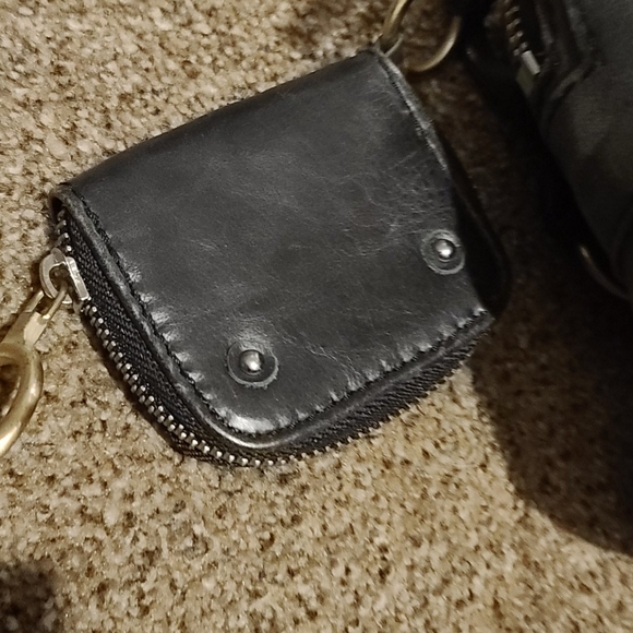 Auth. Bl. Leather Chloé bag